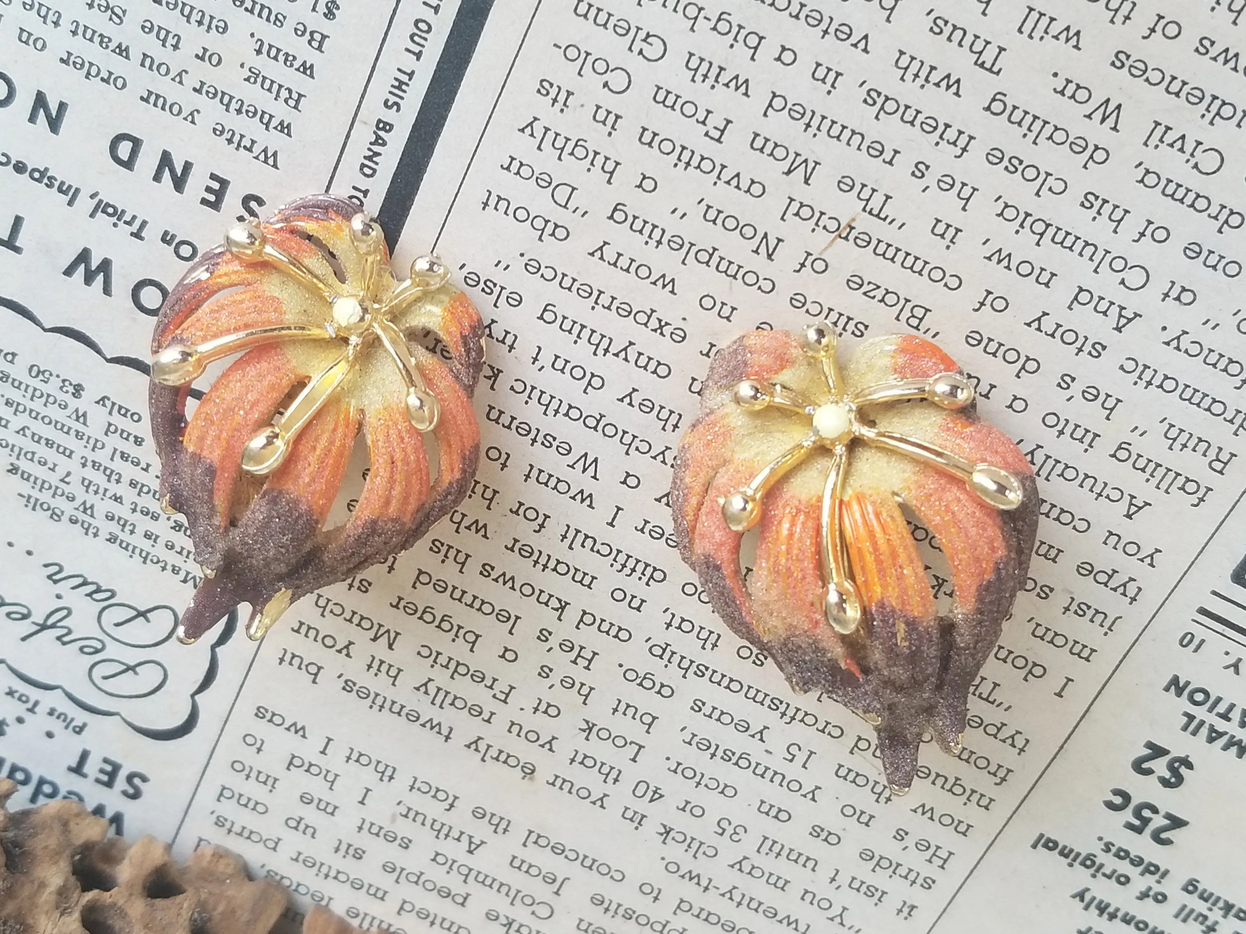 Vintage Denise signed Autumn fall sugared mid century clip on earrings