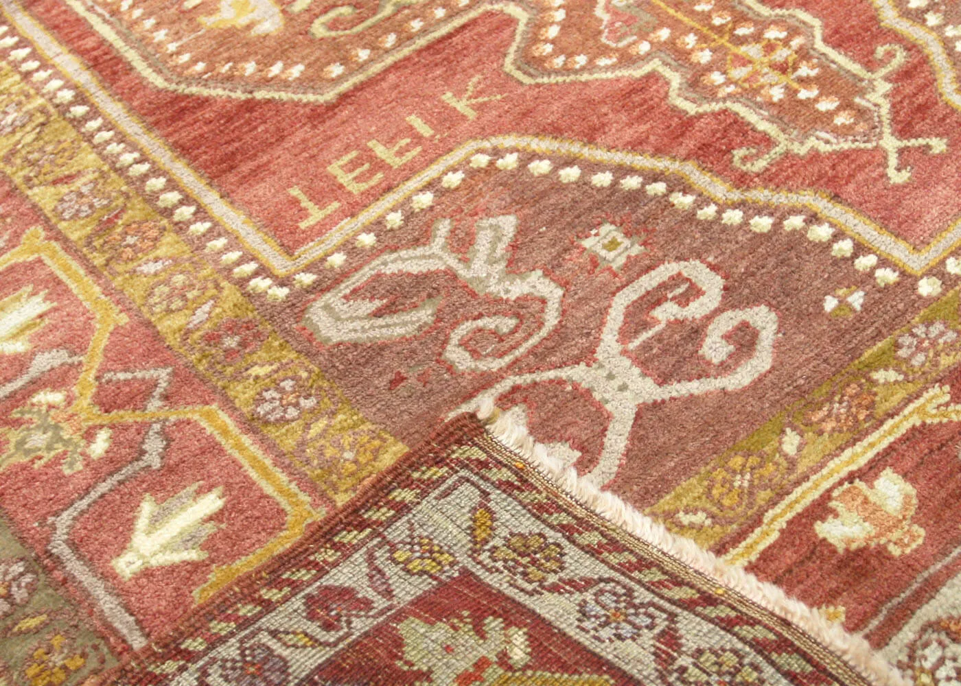 Vintage Turkish Oushak Rug - 4'4" x 6'4"