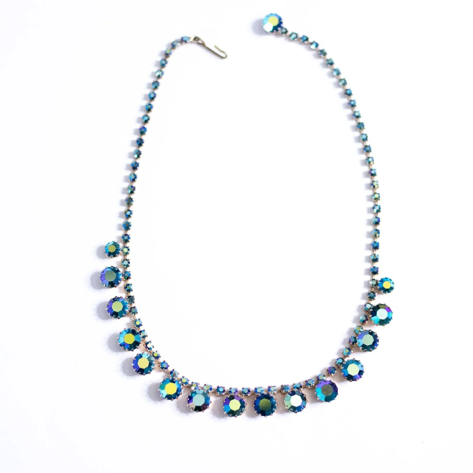 Vintage Unsigned Weiss Blue Green Peacock Aurora Borealis Rhinestone Necklace