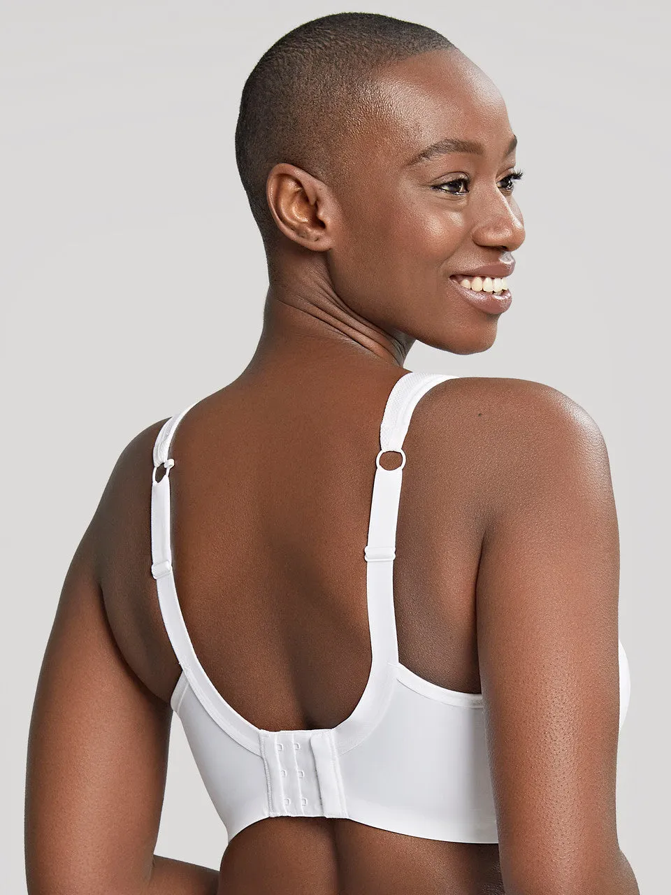 Wired Padded Sports Bra - White