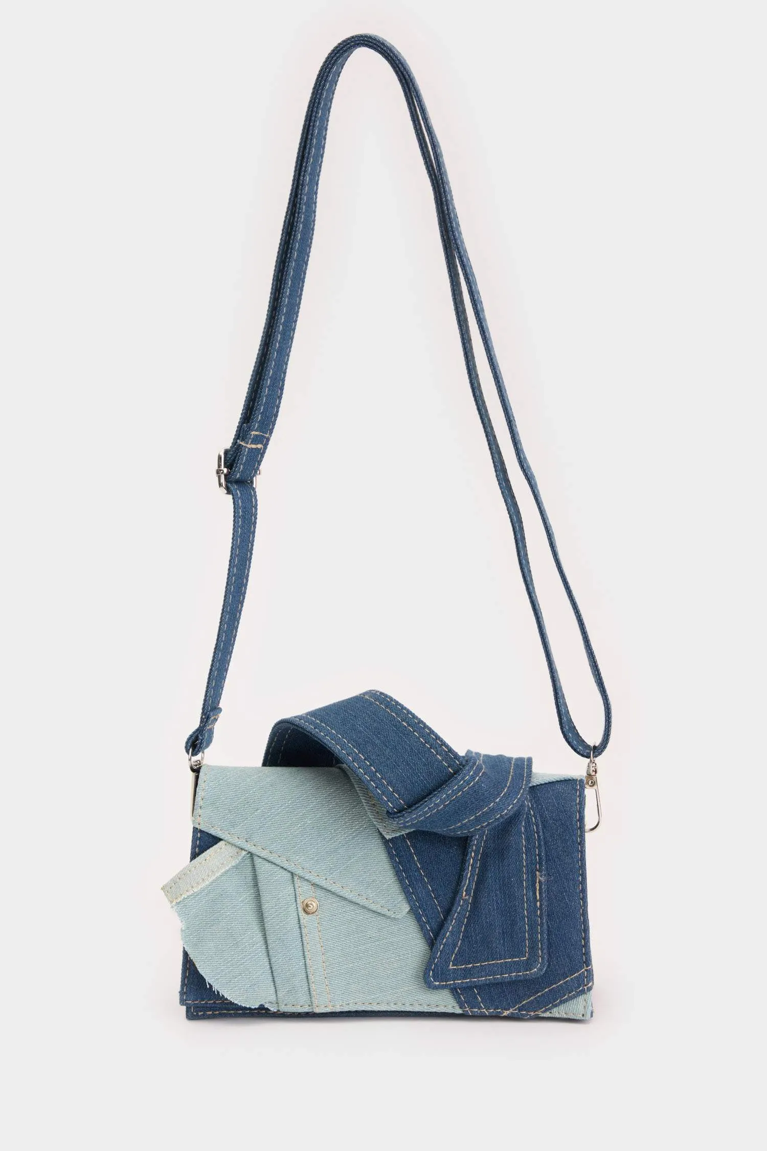 Women Jean Look Shoulder Bag