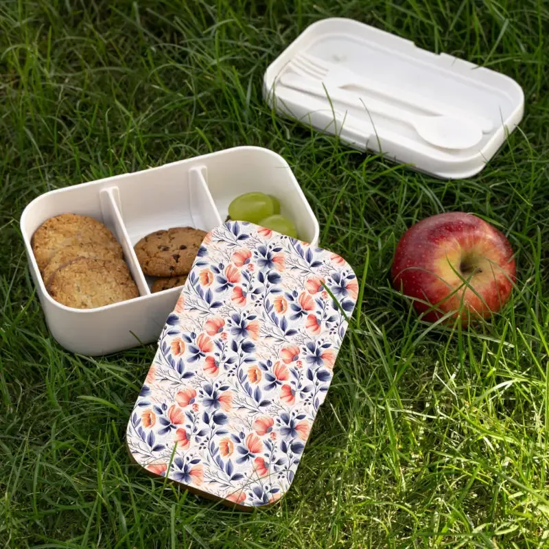 Wooden Lid Bento Lunchbox with Delicate Floral Pattern