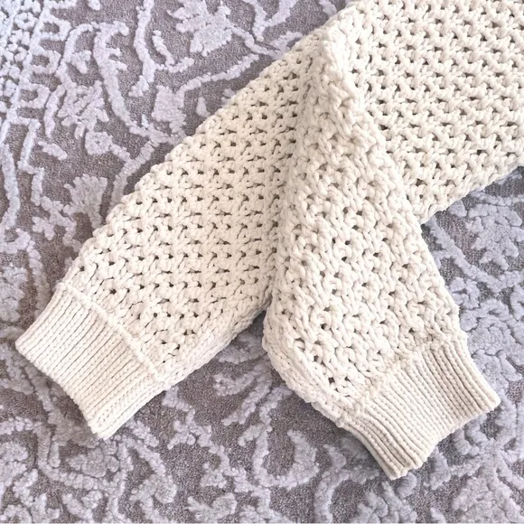 Zara Cut-Out Cropped Crochet Knit Top